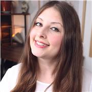 Nachhilfelehrerin für Mathe mit 5+ Jahren Erfahrung